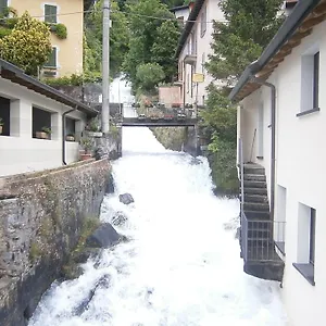 Casa In Riva Al Holiday home Varenna