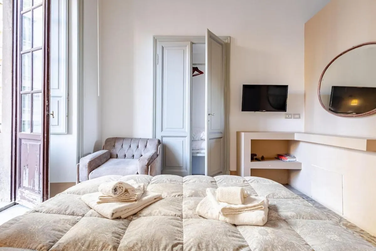 Elephant'S Smile B&B Catania Bed & Breakfast